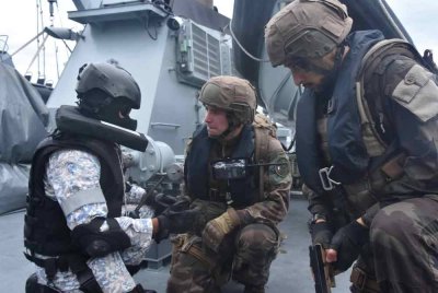 Latihan BOARDEX bersama Tim Menggeledah FS FORBIN di KD GAGAH SAMUDERA