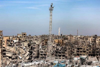 OCHA melaporkan bahawa 92 peratus rumah di Gaza musnah atau rosak akibat serangan Israel, sementara 90 peratus penduduk Palestin hilang tempat tinggal. Foto AFP