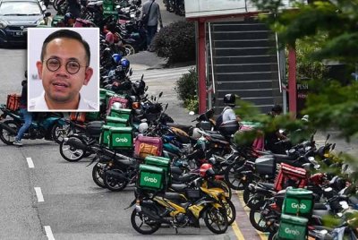 Kesuma merancang untuk membentangkan RUU Pekerja Gig pada sidang Parlimen akan datang dalam usaha melindungi kebajikan pekerja di sektor itu. - Gambar hiasan (Gambar kecil: Steven Sim)