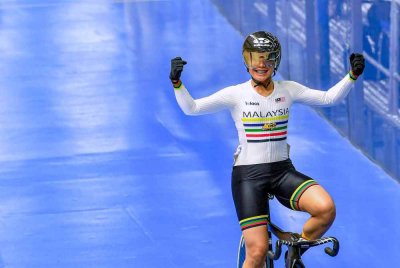 Nurul Izzah Izzati antara yang menyerlah dalam Siri Trek ASEAN Piala Presiden Satu di Velodrom Nasional Nilai.