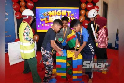 Antara aktiviti di program YES! Night at The Library pada Disember tahun lalu.