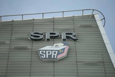 SPR disaran benarkan rakyat Malaysia di luar negara untuk mengundi sekurang-kurangnya enam bulan sebelum pilihan raya.