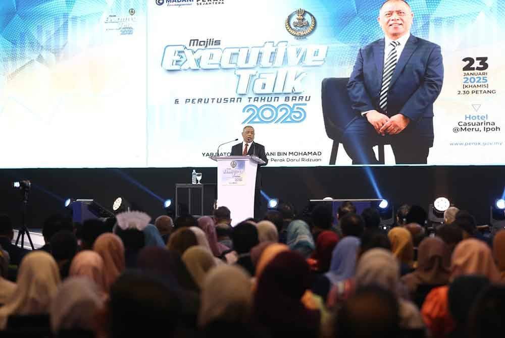 Saarani mengumumkan pencapaian kerajaan Perak mencatatkan lebihan pendapatan RM45.62 juta bagi tahun 2024 ketika berucap dalam Executive Talk dan Perutusan Tahun Baru 2025 di Hotel Casuarina@Meru pada Khamis.