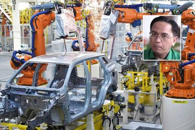 Kerajaan Madani digesa mengkaji semula pelaksanaan semakan cukai eksais bagi nilai pasaran terbuka terhadap kereta pemasangan tempatan (CKD). Gambar hiasan (Gambar kecil: Khairil Nizam)