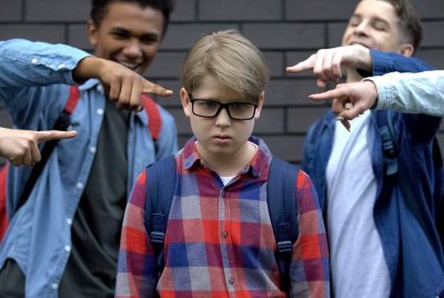 HENTIKAN perbuatan buli serta-merta termasuk di sekolah, asrama, rumah dan di mana-mana sahaja. Foto CANVA