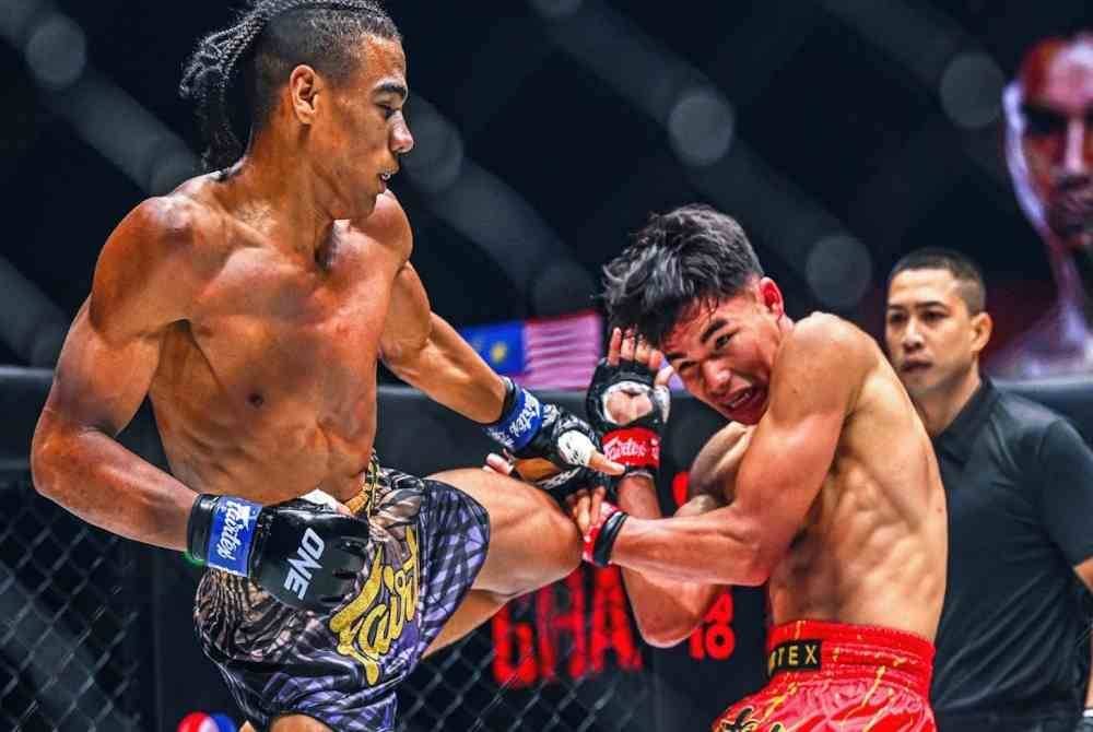 Johan (kanan) bertekad untuk bangkit sambil menyifatkan kekalahan dialaminya sebagai halangan kecil yang perlu diharungi dalam kariernya.