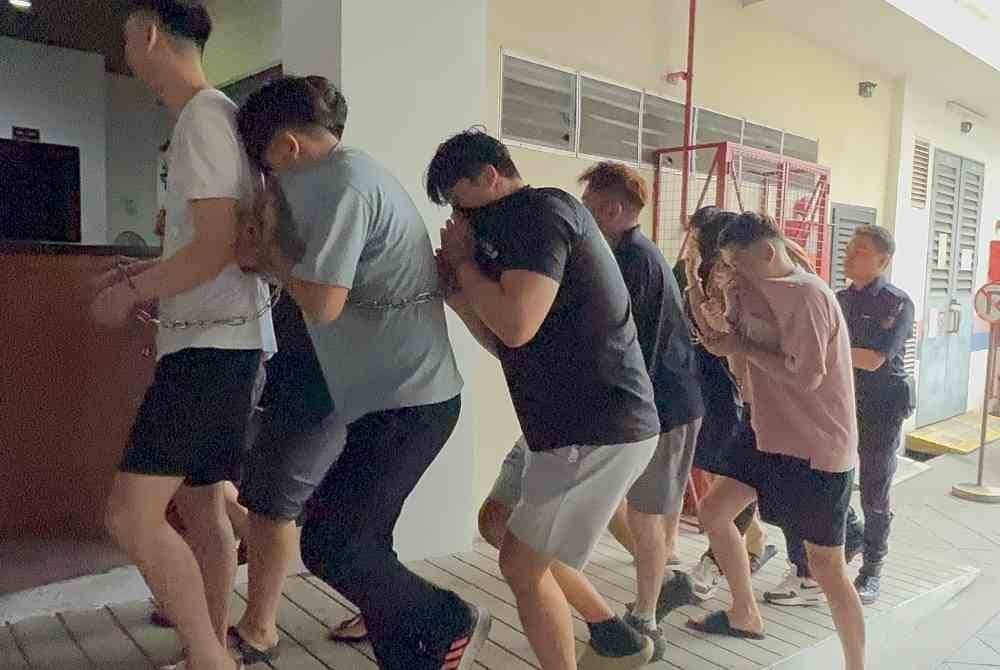 Kesemua tertuduh mengaku bersalah bermain judi jenis poker di sebuah rumah Sabtu lalu.