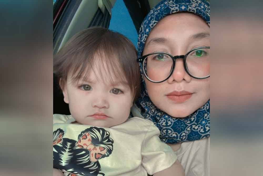 Nurul Amirah bersama anak keduanya, Nur Ammara.