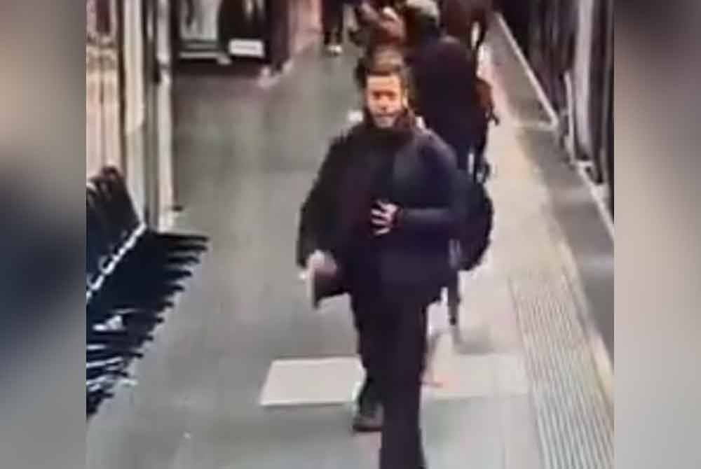 Suspek telah ditahan selepas salah seorang ahli keluarga terdekatnya membuat laporan polis setelah mengecam wajahnya daripada video yang tular.