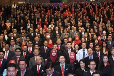 Antara faktor utama kejayaan dan kecemerlangan negara ialah kecekapan dan keberkesanan perkhidmatan awam. Gambar hiasan.