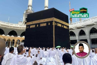 TERDAPAT sesetengah pandangan mengatakan, perbuatan berswafoto itu makruh dan perlu dielakkan. -Foto: CANVA/ Gambar kecil: USTAZ MUHAMAD AZLAN MD ARIS