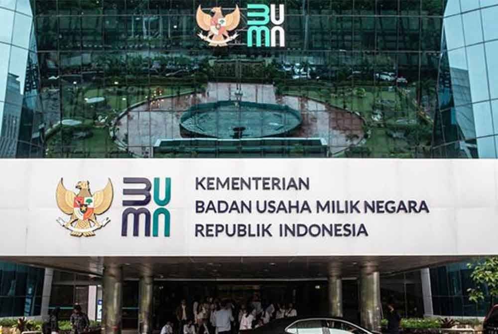 Kementerian Badan Usaha Milik Negara Republik Indonesia (BUMN) telah mula menerapkan sistem kerja empat hari dalam seminggu di bawah inisiatif Compressed Work Schedule (CWS). - Agensi
