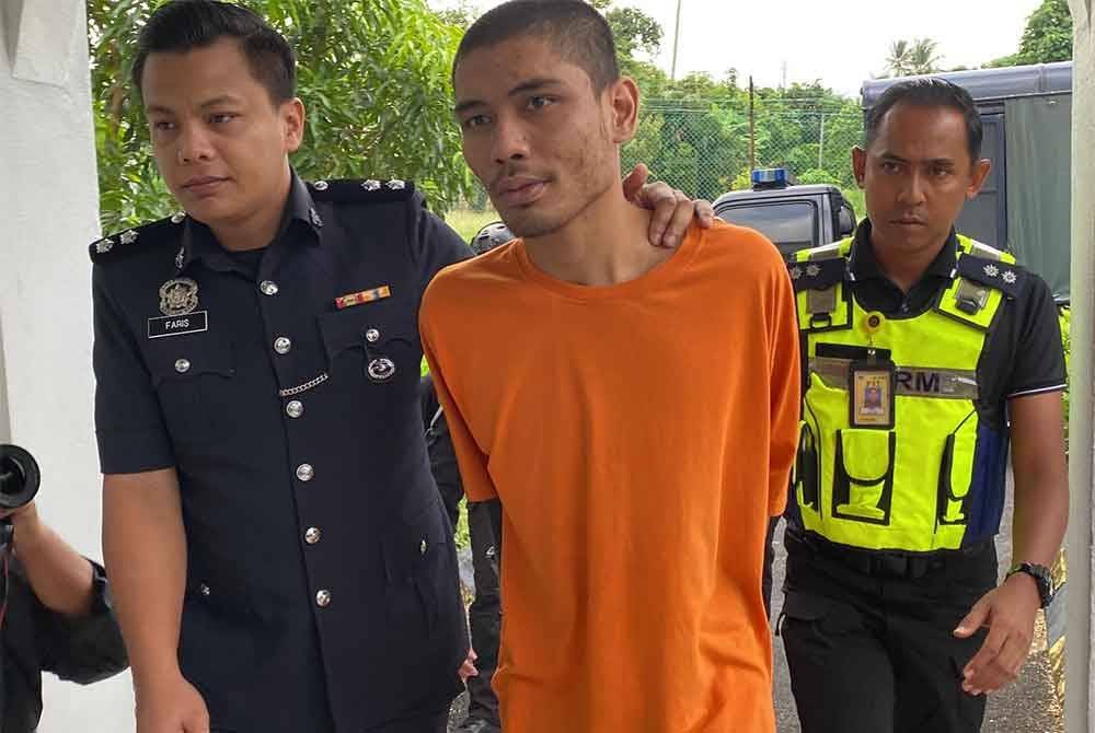 Tertuduh dibawa masuk ke Mahkamah Sesyen Baling untuk pertuduhan pada Ahad.