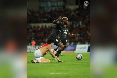 Sherman dijangka antara taruhan Pahang berdepan Sabah di Temerloh. - Foto: SRI PAHANG