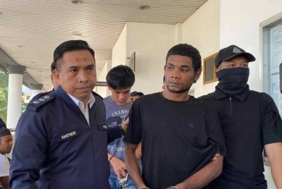 Kedua-dua tertuduh dibawa ke Mahkamah Majistret Alor Setar pada Isnin.