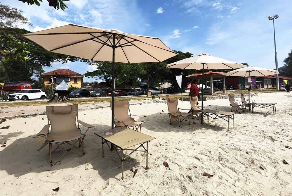 Pengusaha hanya dibenarkan buka khemah jika ada pengunjung mahu menyewa.