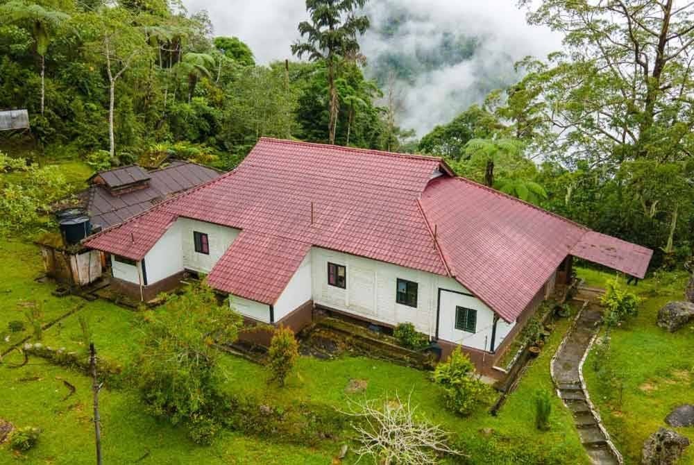 Banglo Tempinis merupakan salah satu banglo yang akan dibuka untuk disewa orang ramai di Pusat Peranginan Bukit Larut di sini mulai 1 April depan. FOTO: IHSAN MPT