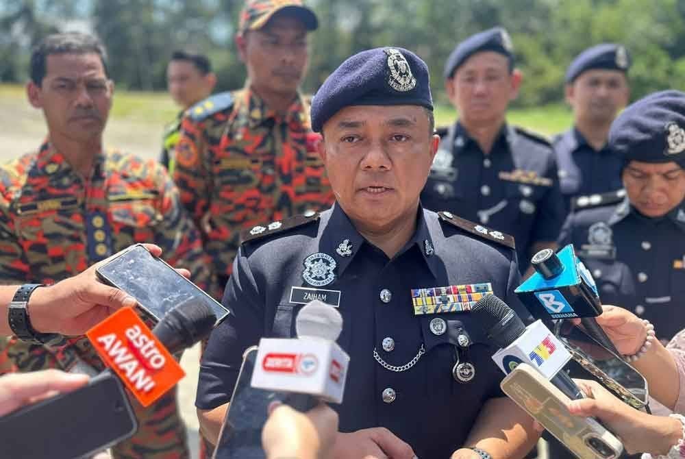 Zaiham dalam sidang akhbar lokasi nahas helikopter di Bentong, pada Khamis.