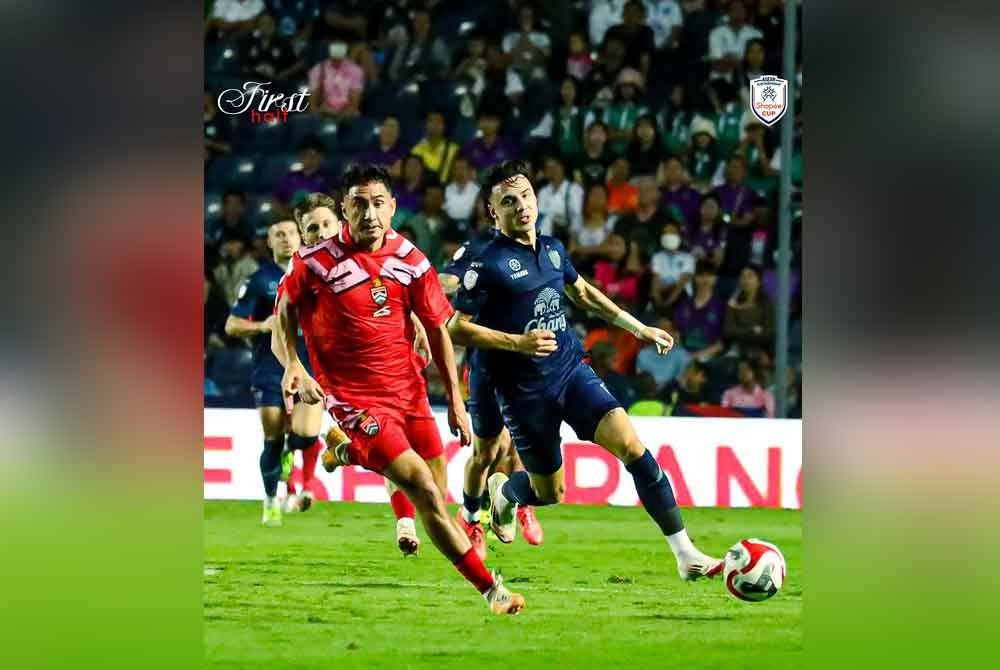 Antara aksi pertemuan KL City menentang Buriram United pada perlawanan terakhir Kumpulan B di Chang Arena, Buriram. Foto FB Kuala Lumpur City