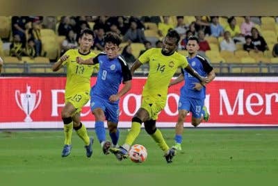 Mohammad Syamer (dua, kanan) yakin revolusi Harimau Malaya mampu berjaya.