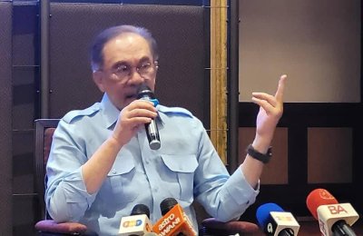 Anwar Ibrahim 