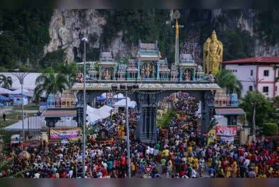 Tujuh jalan di sekitar Batu Caves akan ditutup secara berperingkat mengikut keadaan semasa mulai tengah malam Ahad ini sehingga 14 Februari, sempena sambutan Thaipusam.