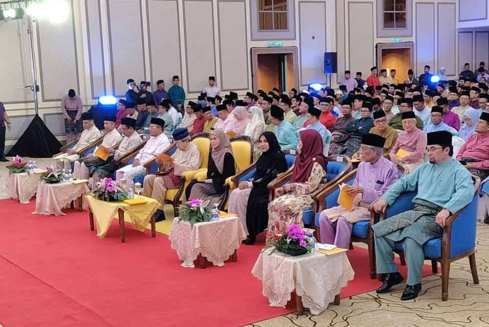 Sultan Selangor Sultan Sharafuddin Idris Shah Alhaj dan Tengku Permaisuri Selangor, Tengku Permaisuri Norashikin berkenan ke Majlis Penutup Tilawah dan Hafazan Al Quran Peringkat Negeri Selangor