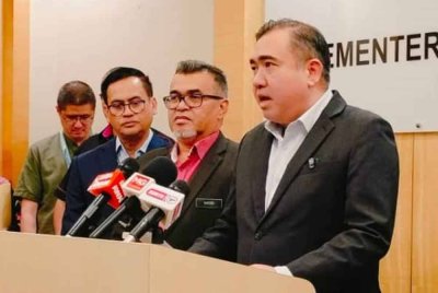 Anthony pada sidang akhbar pengumuman pelantikan syarikat PPKM pada Jumaat.