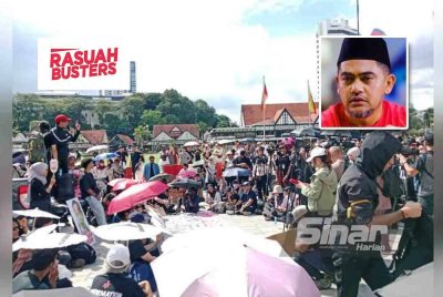 Himpunan Rakyat Benci Rasuah. Gambar kecil: Nor Halmey.