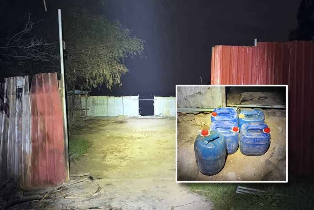 Stor simpanan petrol diserbu pihak berkuasa ketika penugasan Op Taring Wawasan. Gambar kecil: Beberapa tong mengandungi petrol ditemui dalam stor simpanan di Kampung Tualang, Tumpat.