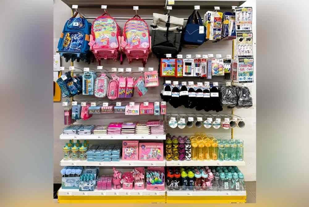 Barangan keperluan ‘Kembali ke Sekolah’ MR D.I.Y yang boleh didapati di setiap cawangan seluruh negara dengan harga berpatutan.