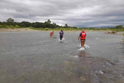 Mayat mangsa ditemukan tersangkut di kawasan cetek di Sungai Kadamaian, Kampung Pirasan, Kota Belud.