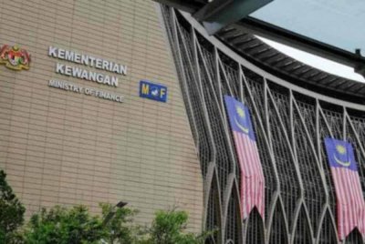 Menurut Kementerian Kewangan dalam kenyataan pada Selasa, laporan berita berhubung jangkaan kenaikan harga kenderaan secara signifikan bermula tahun 2026 adalah tidak benar.
