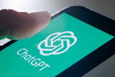 ChatGPT turut ditiru oleh China yang berbangga dengan DeepSeek. Foto hiasan