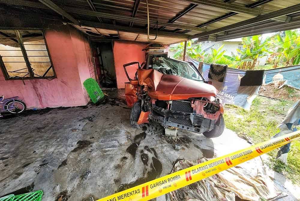 Kereta mangsa yang terlibat dalam kemalangan jalan raya dua minggu lalu.