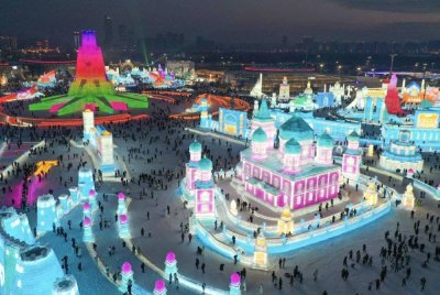 Festival tahunan itu antara acara paling ditunggu-tunggu kebanyakan pelancong.