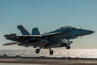 Pesawat itu terpaksa mendarat di Pulau Balesin pada tengah hari Sabtu selepas dilaporkan mengalami kerosakan enjin. Gambar hiasan