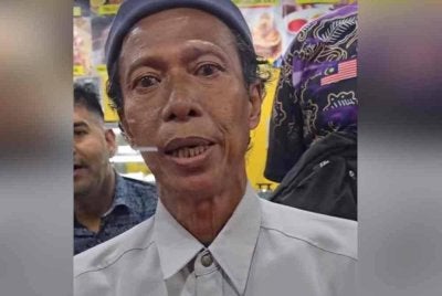 Abdul Aziz turut membuat permohonan maaf menerusi rakaman video yang dimuat naik di TikTok.