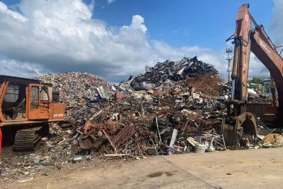 Pelbagai bahan buangan sisa berjadual elektronik berjaya dirampas PGA Sabah dalam operasi Op Hazard, Sabtu lalu.