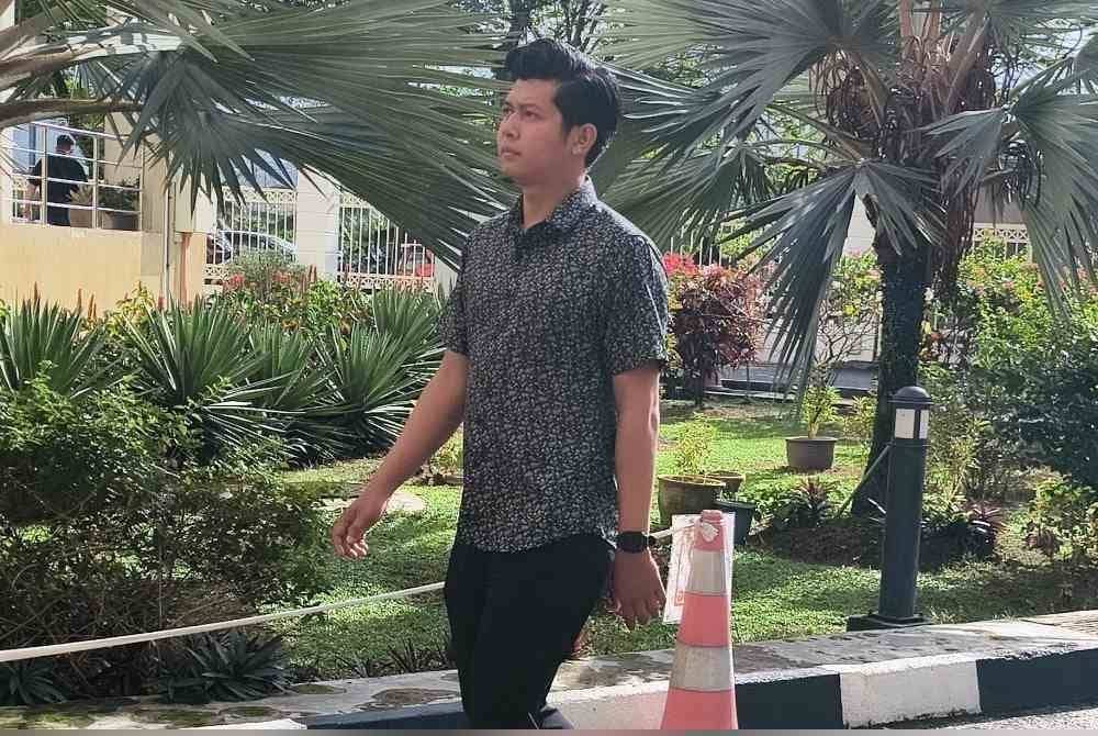 Zaim Ikhwan hadir ke Mahkamah Sesyen Petaling Jaya pada Rabu bagi sebutan kes mengabai Zayn Rayyan, Disember 2023 lalu.