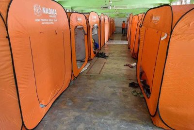 Sebuah PPS dibuka di Dewan D'Sury, Jelebu pada jam 3 pagi tadi bagi menempatkan 51 mangsa daripada 11 keluarga terjejas akibat banjir kilat. Foto hiasan