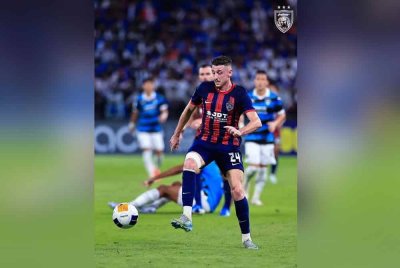 Oscar Arribas ketika aksi menentang Pohang Steelers. Foto Facebook Johor Southern Tigers