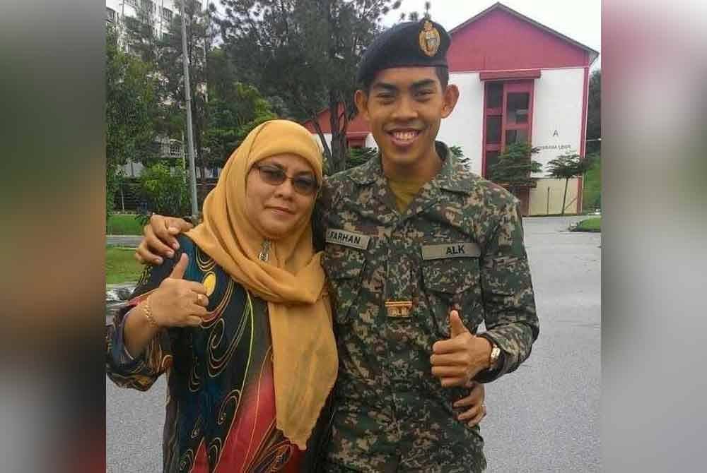 Gambar kenangan Hawa (kiri) bersama arwah Zulfarhan. Foto FB Hawa Osman