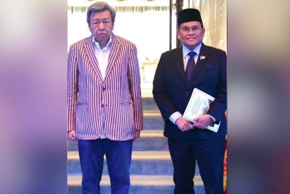 Sultan Selangor, Sultan Sharafuddin Idris Shah berkenan melantik Senator Datuk Salehuddin Saidin sebagai Pengerusi MAIS.