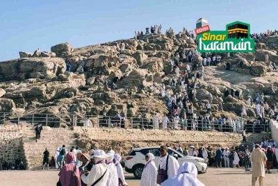 
RAMADAN adalah masa terbaik untuk meraih imbalan berganda kerana setiap ibadah dilipatgandakan pahalanya termasuklah solat, sedekah dan umrah. -Foto: CANVA