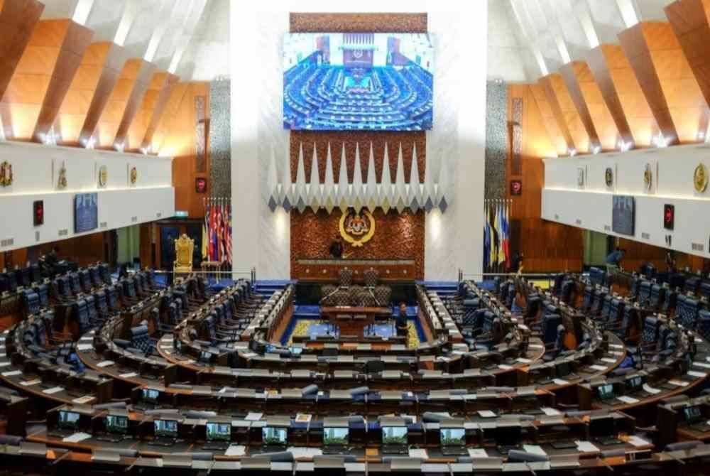 Persidangan Dewan Rakyat minggu ini menyaksikan 15 kementerian selesai menjawab perbahasan Usul Menjunjung Kasih Titah Diraja pada sesi penggulungan yang bermula pada Rabu.