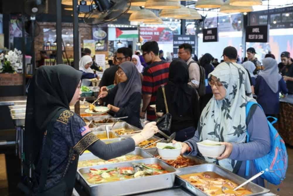 Inflasi pada Januari 2025 didorong oleh peningkatan dalam kumpulan utama restoran dan perkhidmatan penginapan. Gambar hiasan