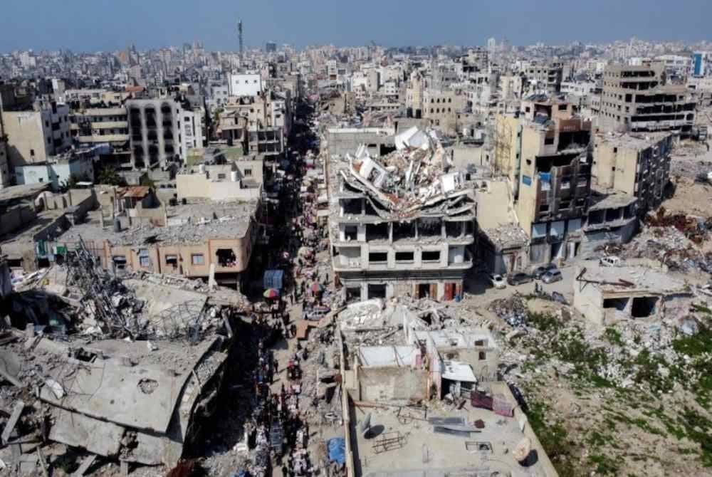Gaza kini berada dalam keadaan porak-peranda selepas perang selama berbulan-bulan.