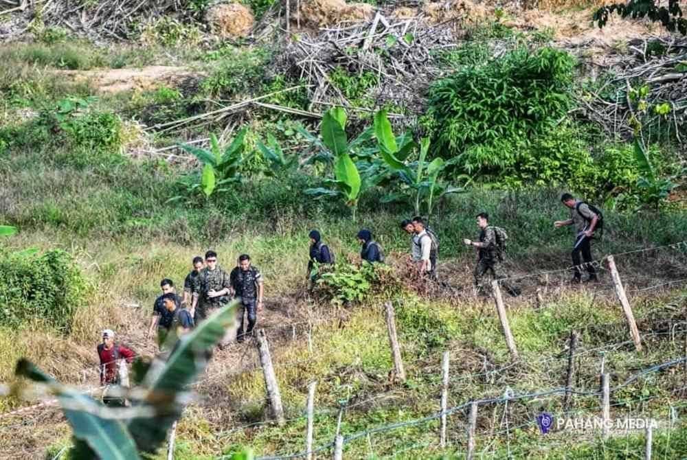 Cabaran sejauh 10 kilometer yang perlu dilalui peserta dengan membawa beg seberat 5kg. Foto: Ihsan Pahang Media