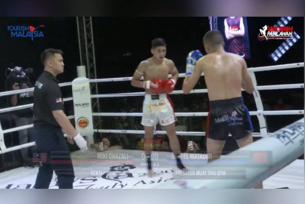 Miki (tengah) menentang Said El Matador yang 10 tahun lebih tua.